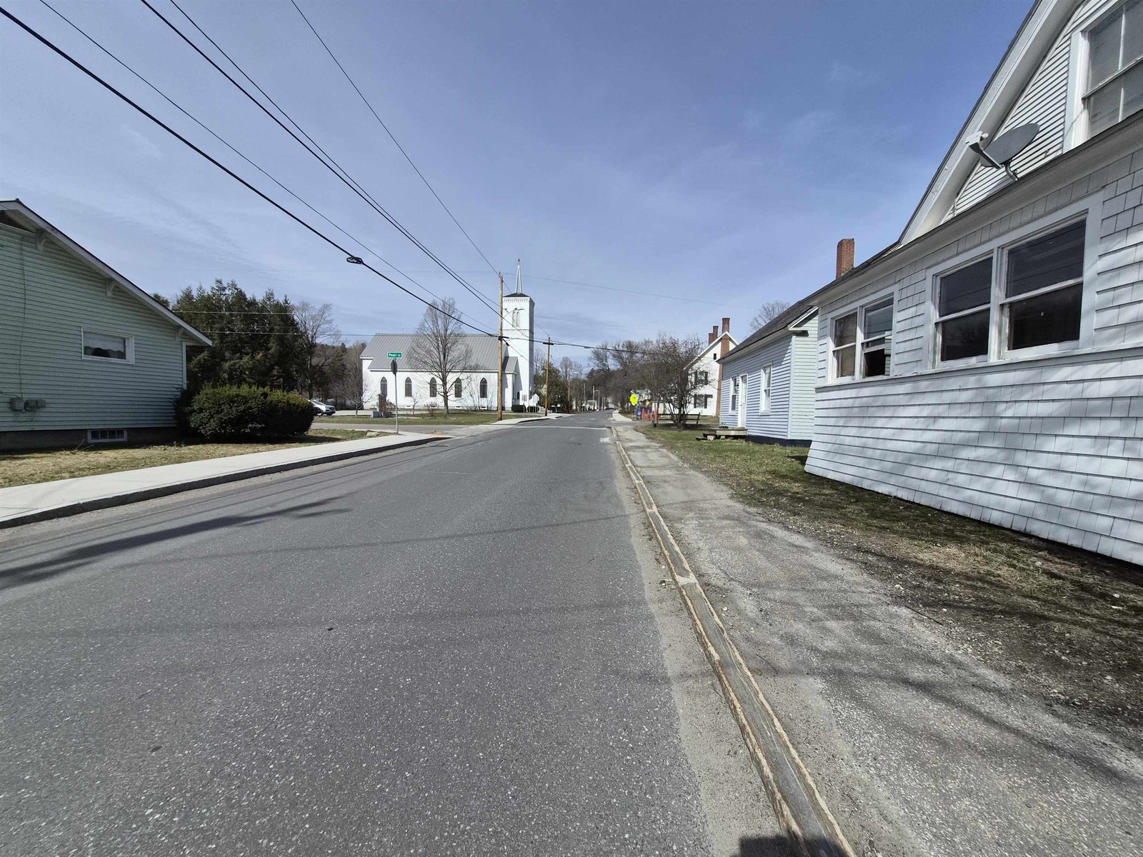 142 Vine Street