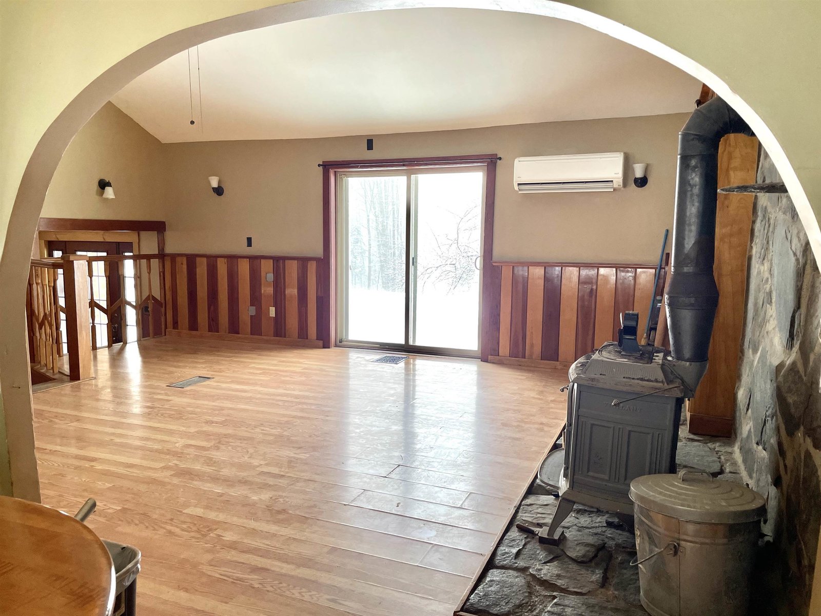 1422 Cabot Road
