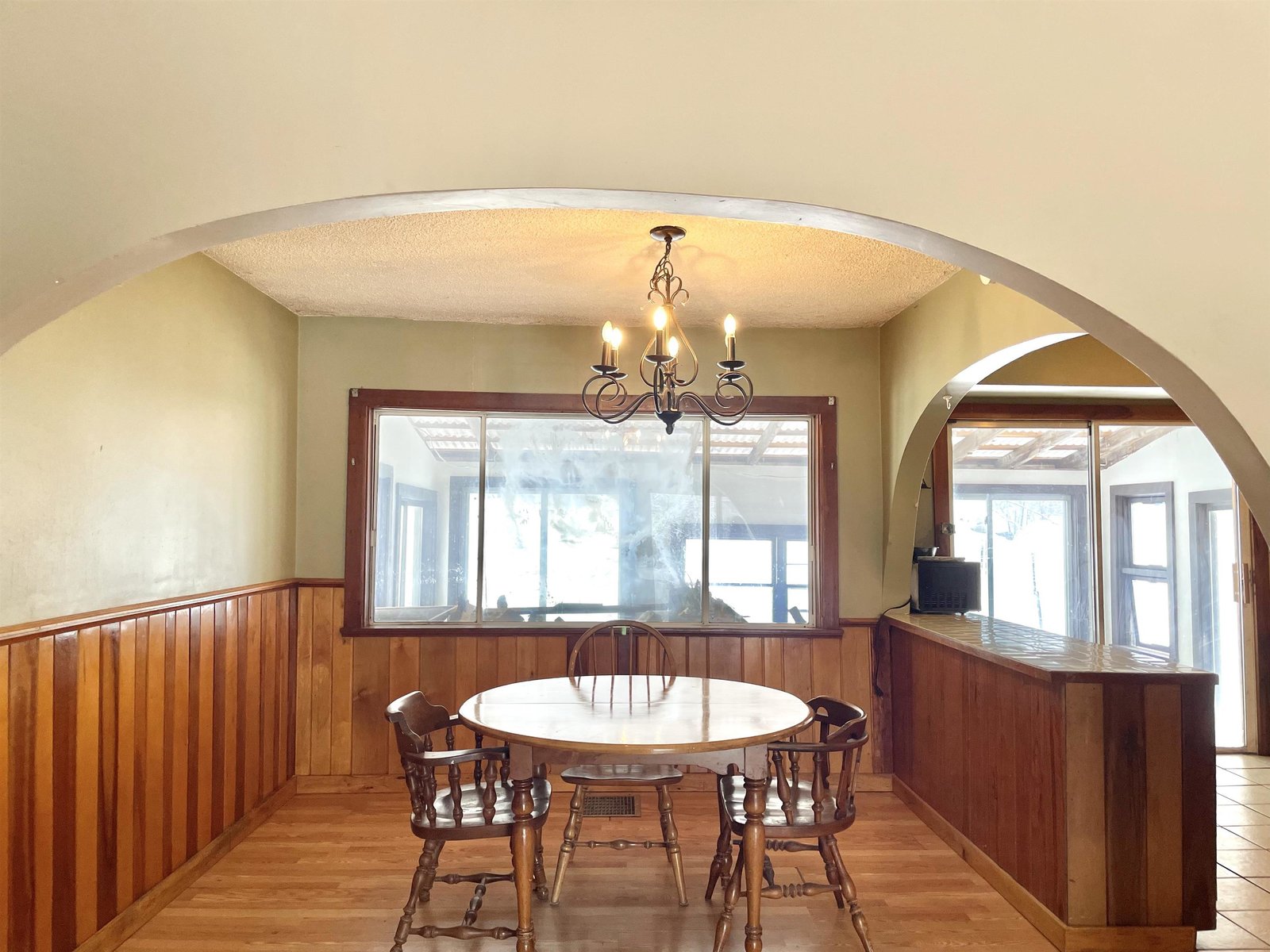 1422 Cabot Road