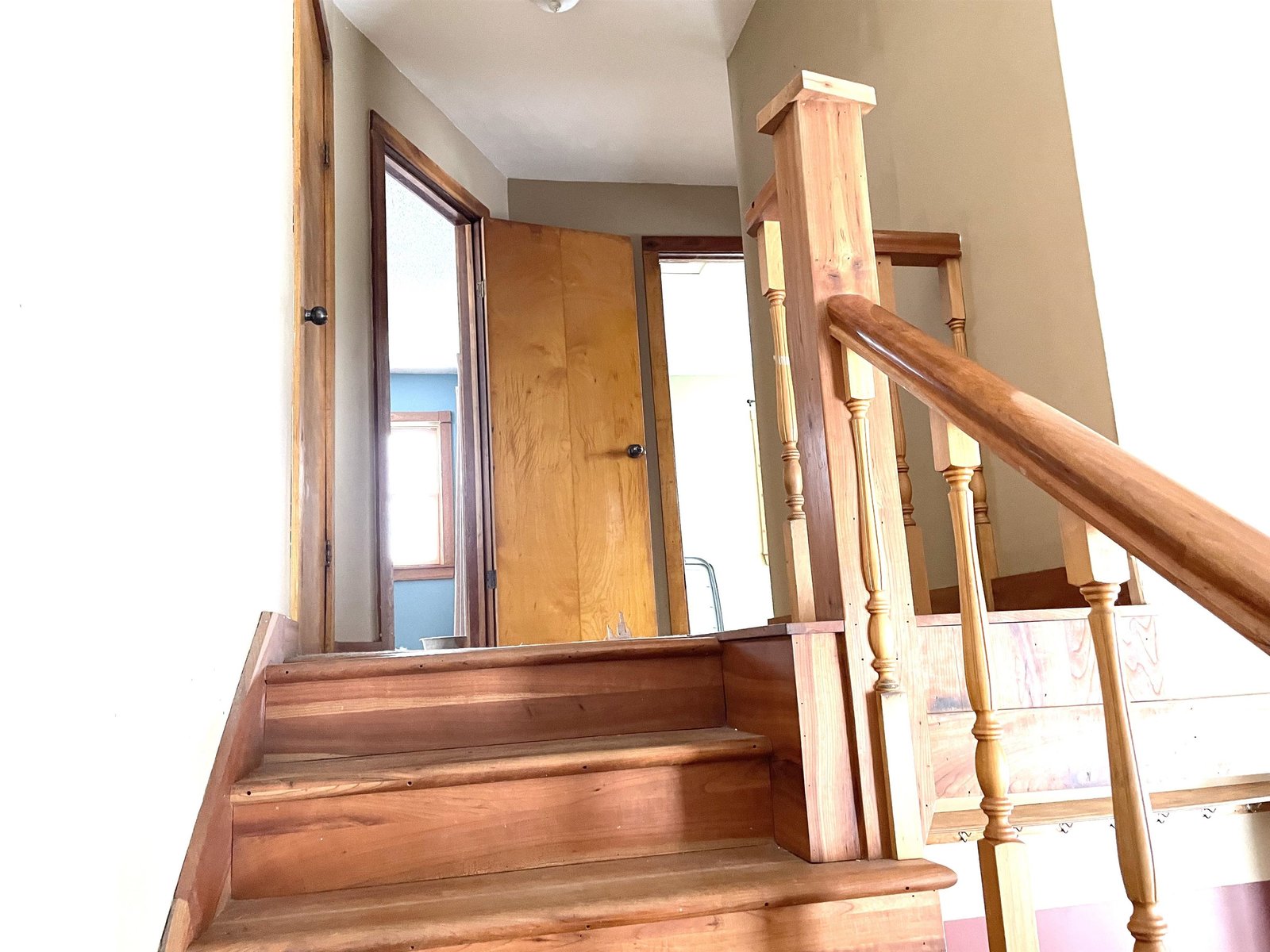1422 Cabot Road