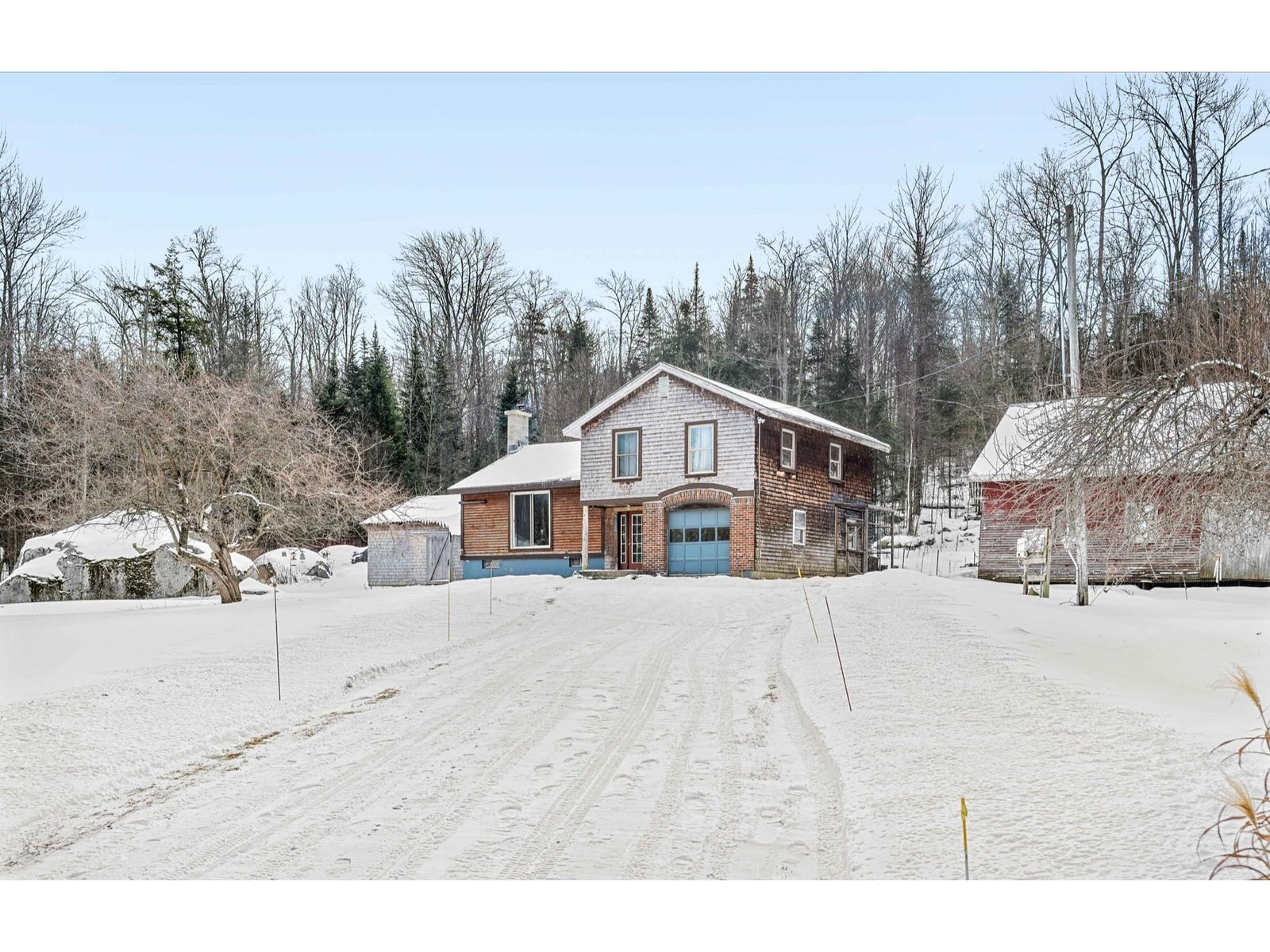 1422 Cabot Road