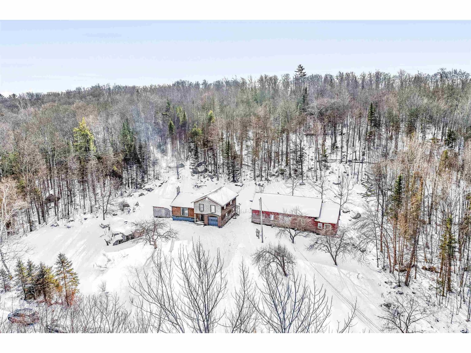1422 Cabot Road