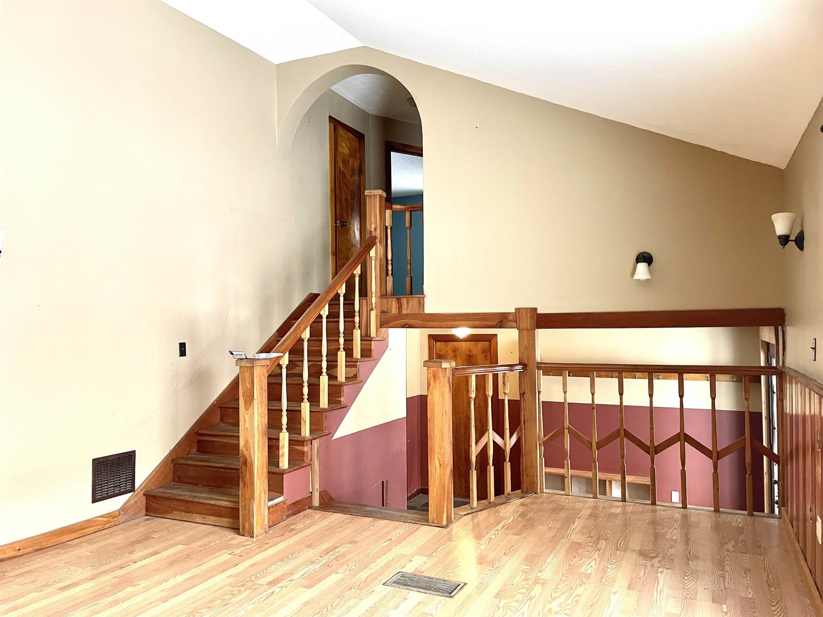 1422 Cabot Road