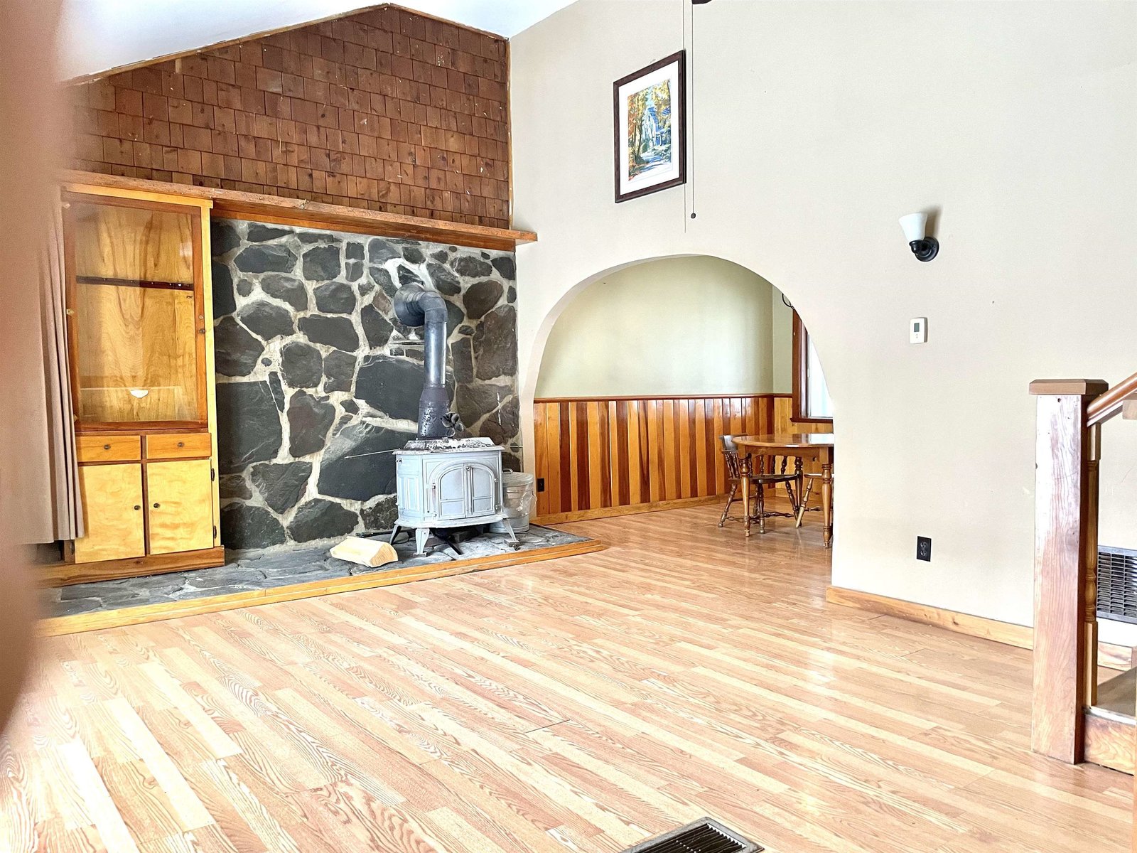 1422 Cabot Road