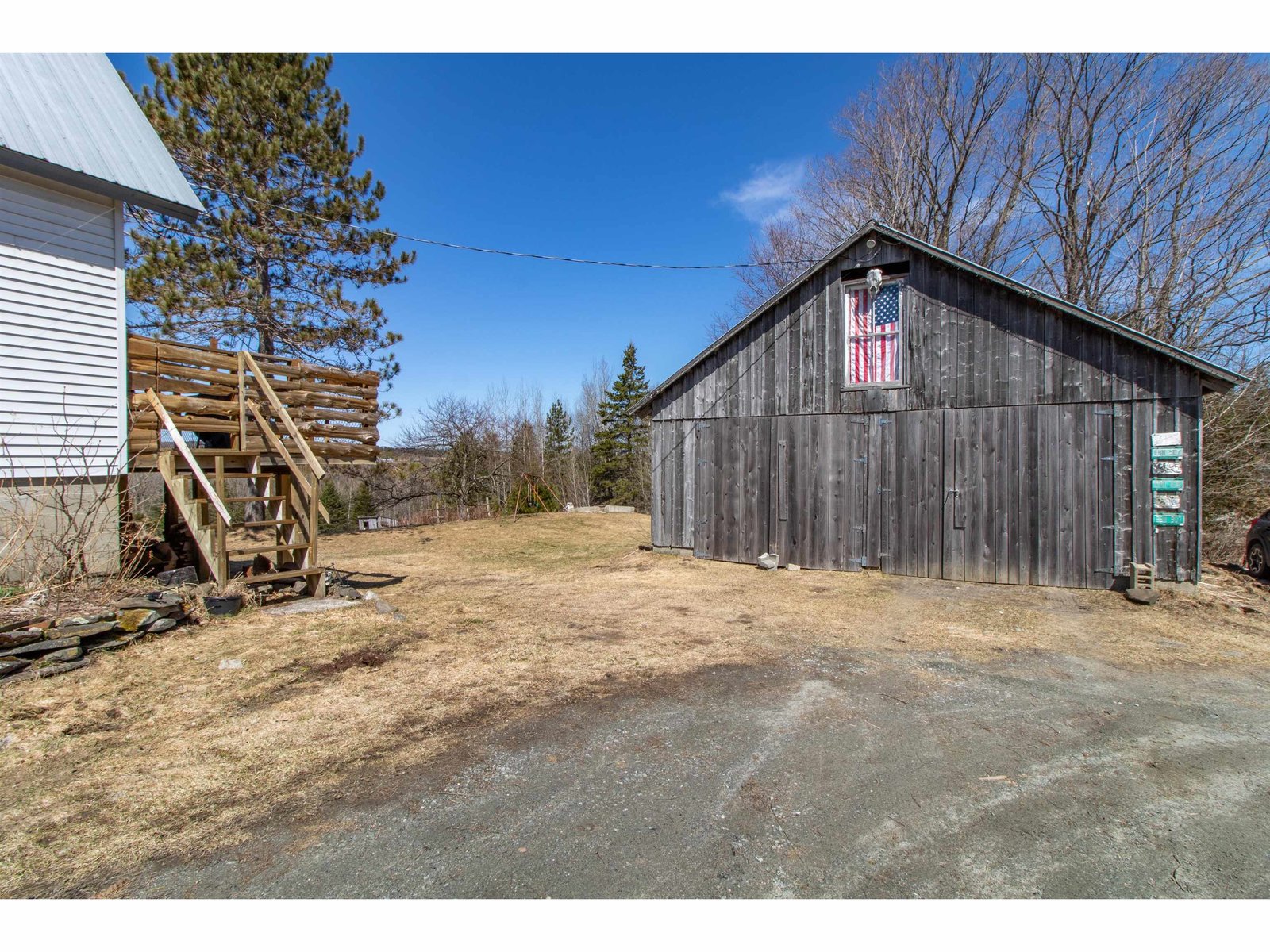 1423 Stearns Brook Road