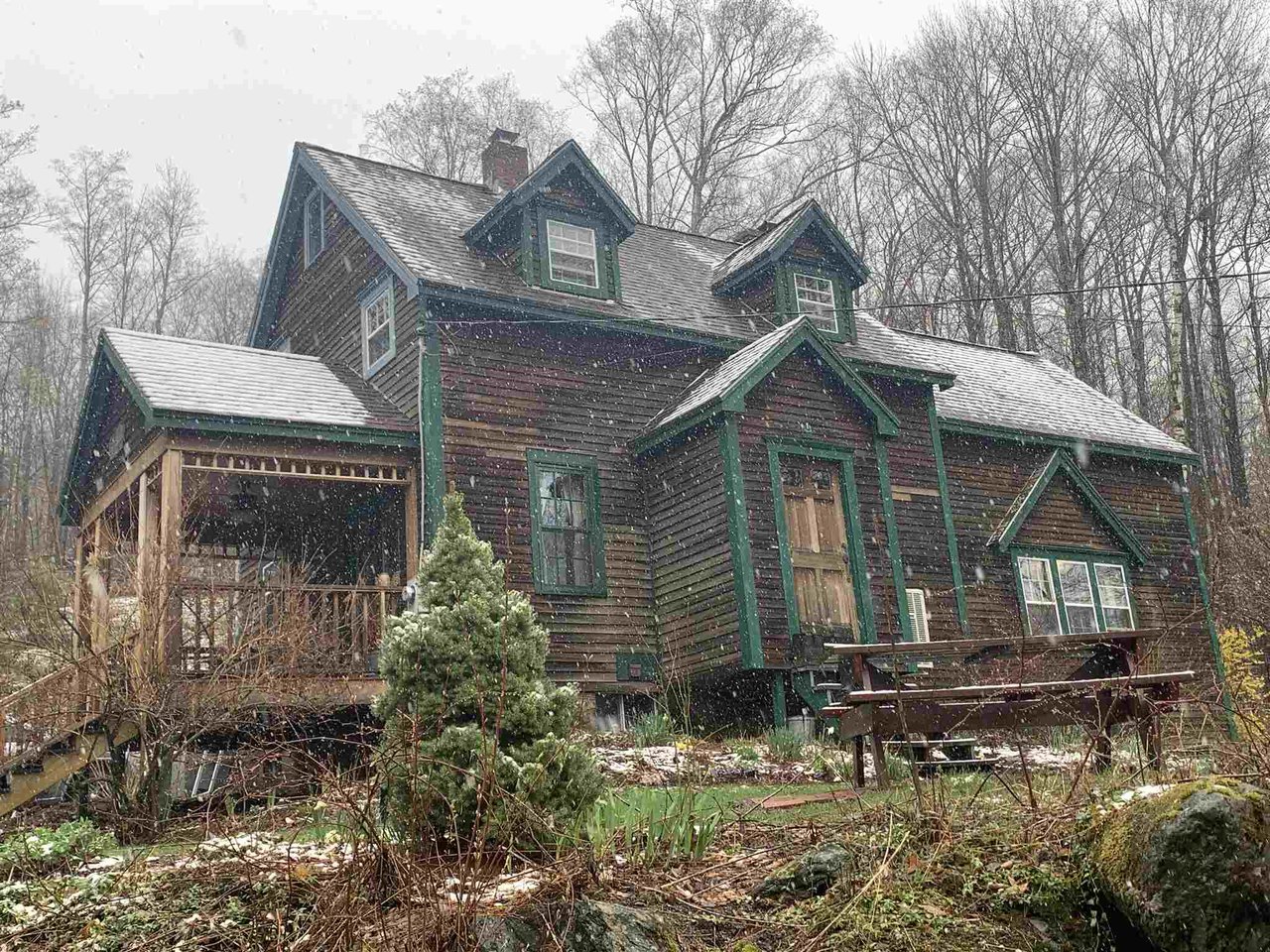 1426 Notch Road