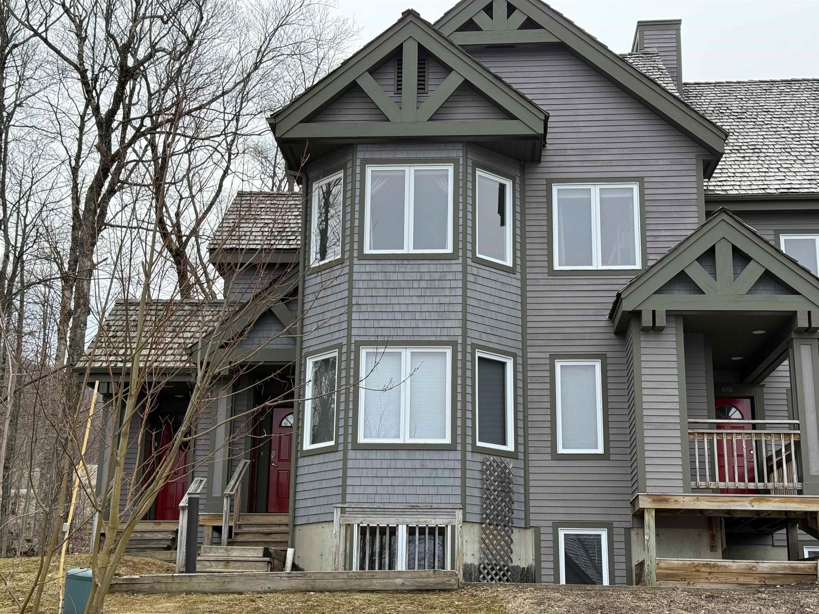 143 Bridge Road, Unit V332 A&B