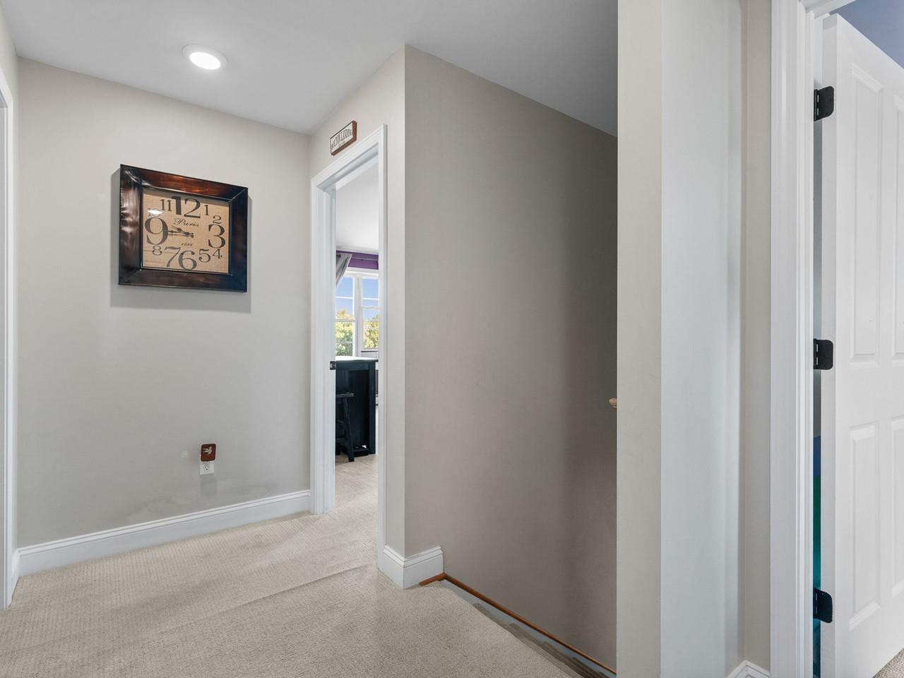 2nd floor landing