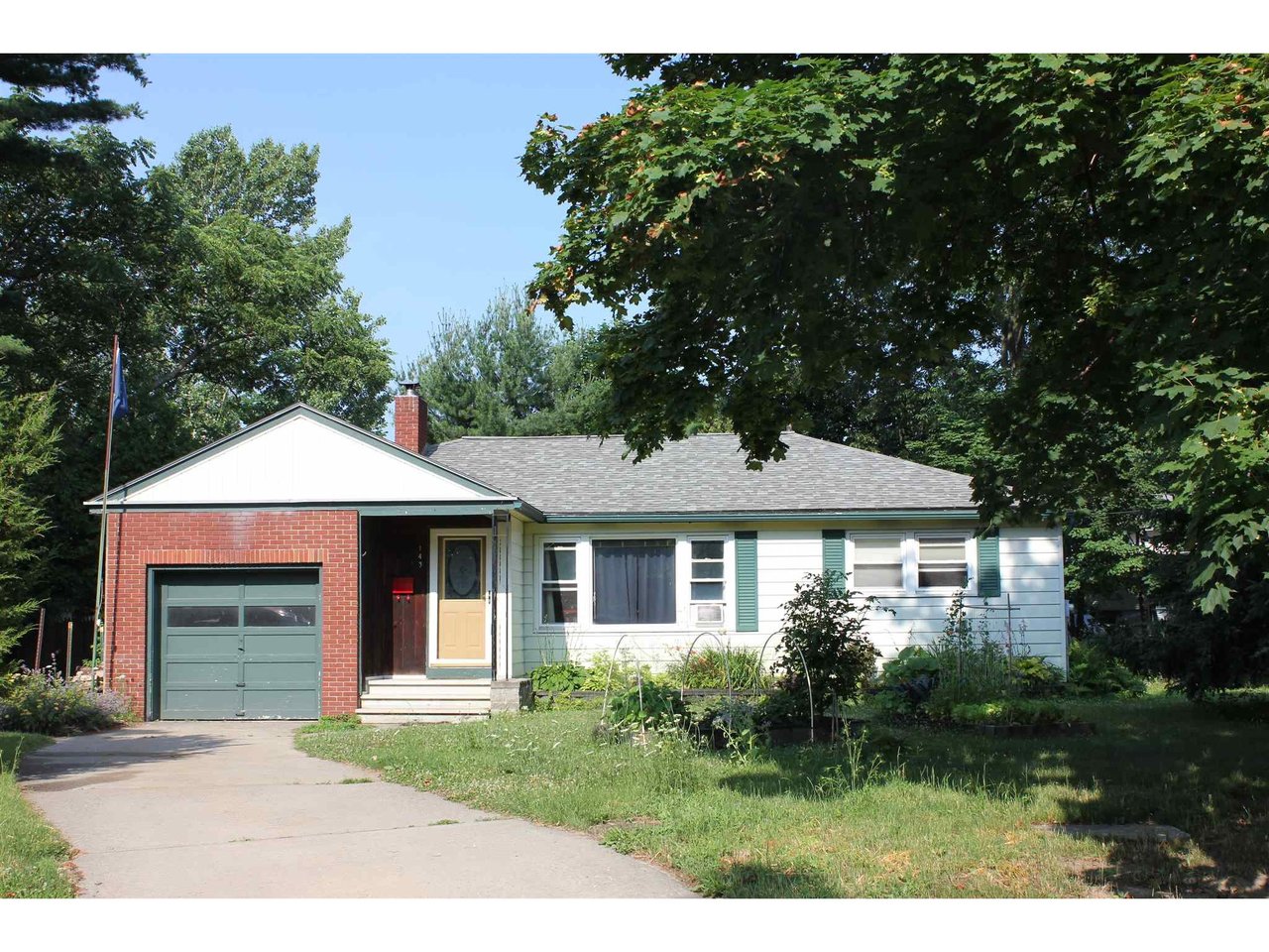 143 Edgemoor Drive