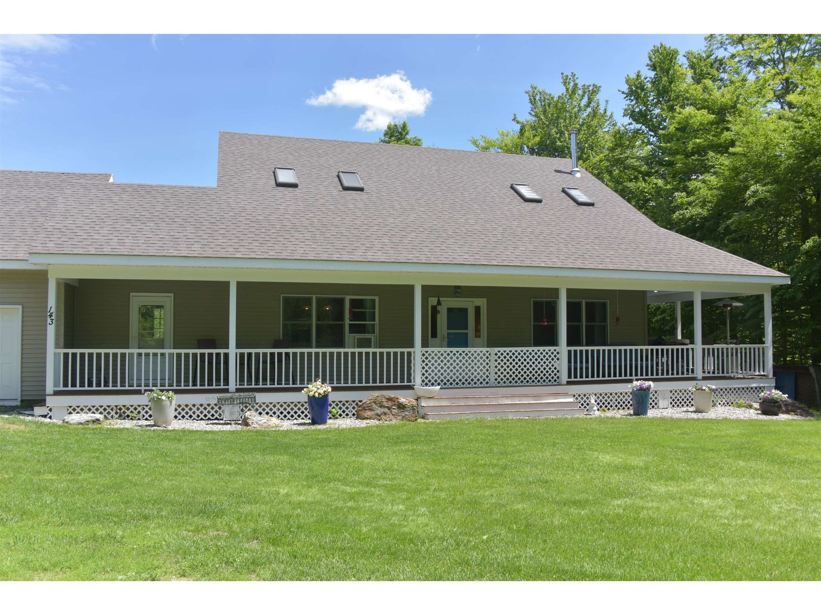 143 Ledge Road