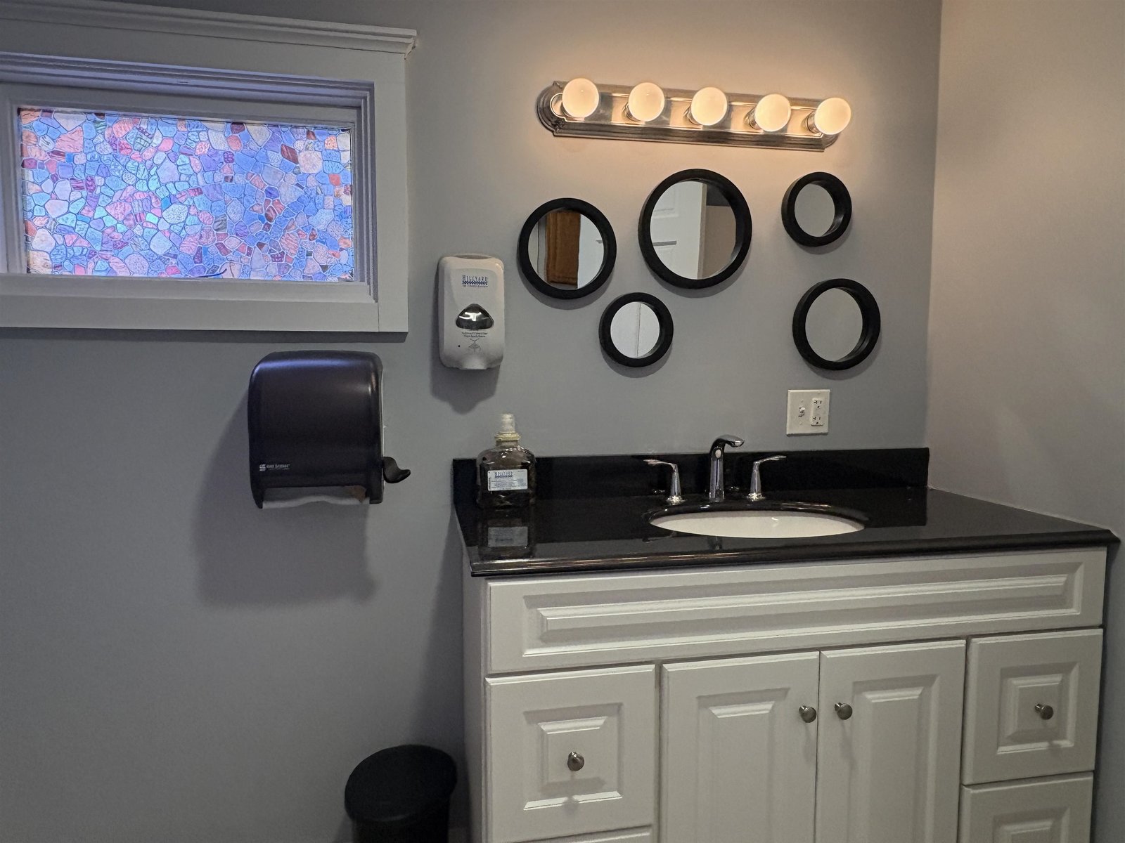 1st Floor Bath