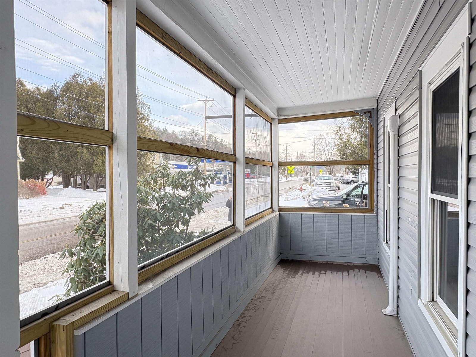 Screened Front Porch