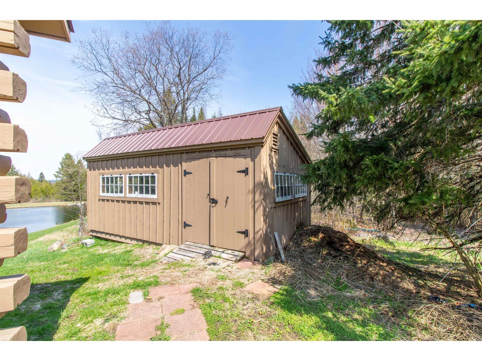 1435 Dexter Mountain Road
