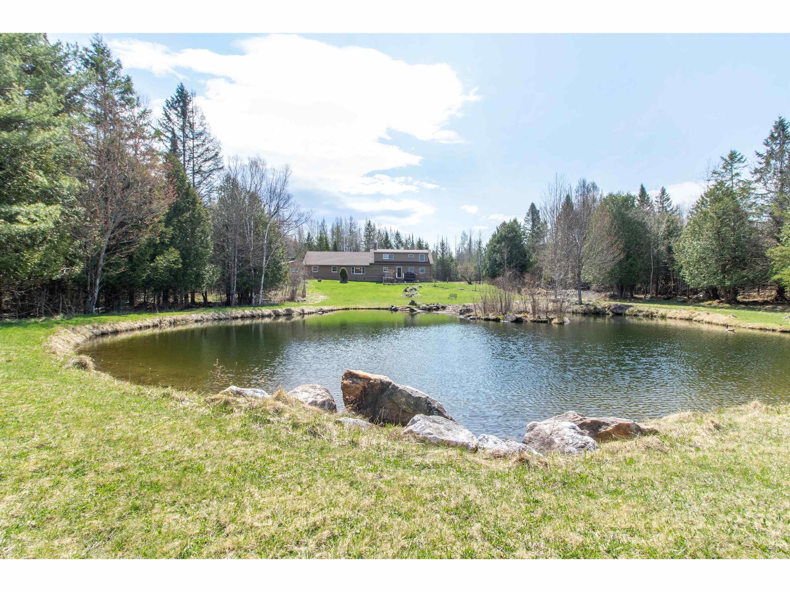 1435 Dexter Mountain Road