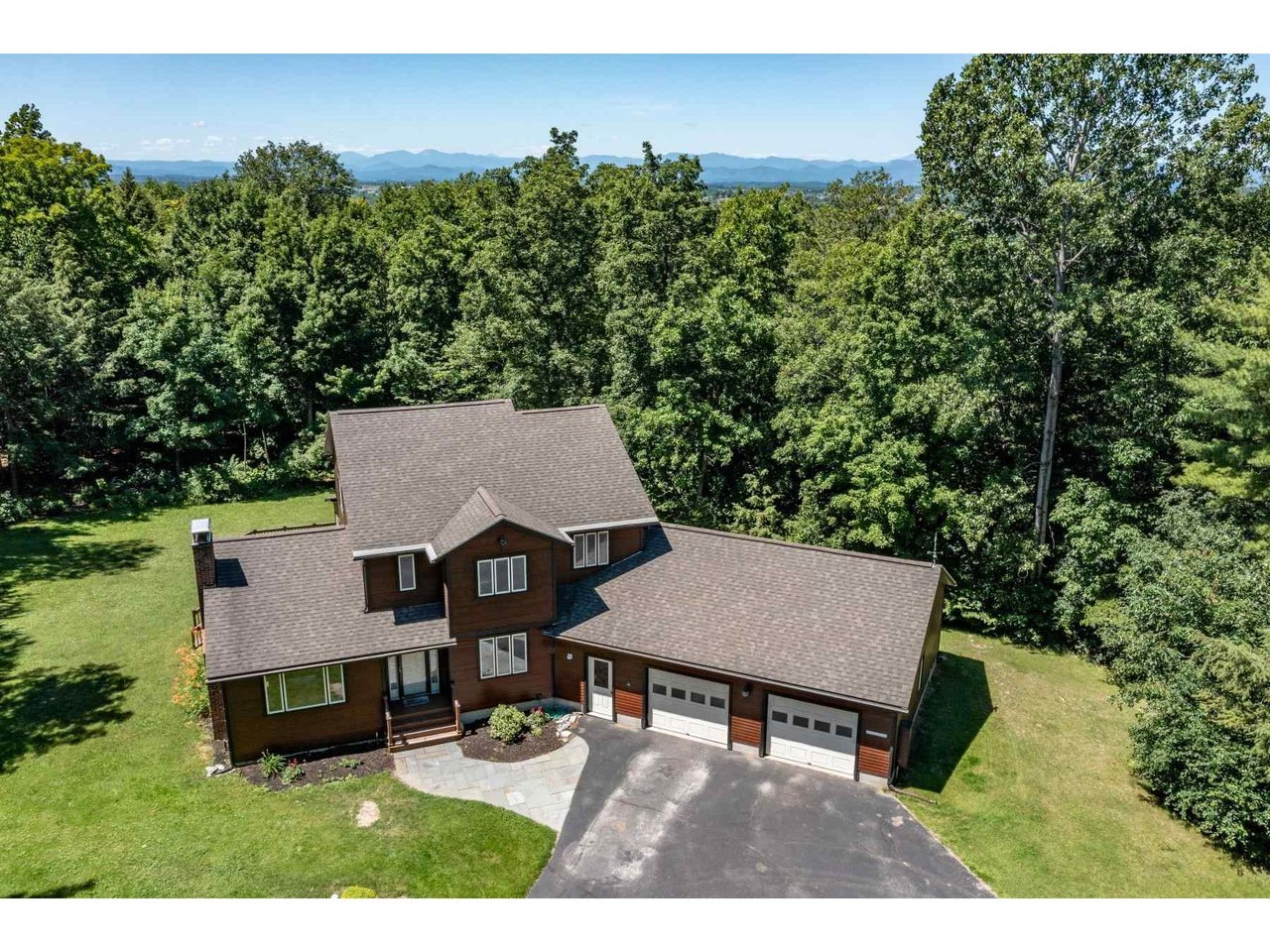 144 Blackberry Ridge
