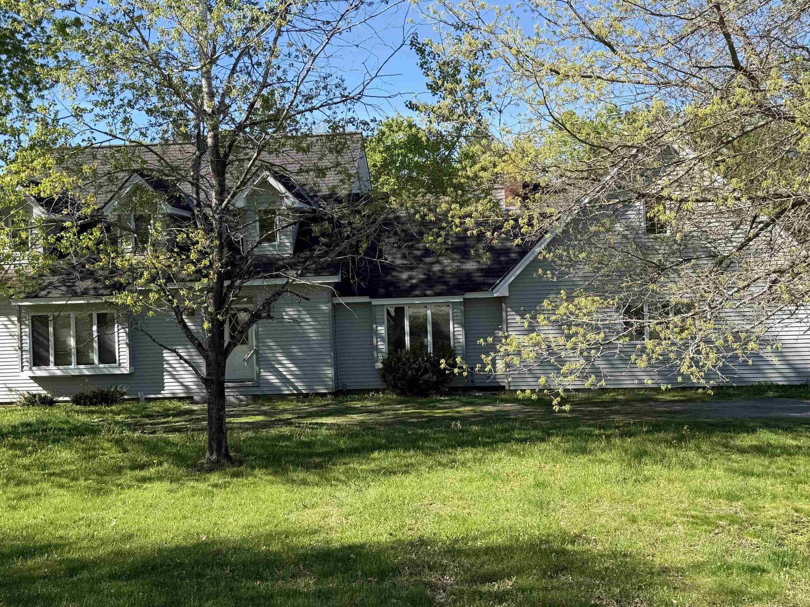 144 Flood Road