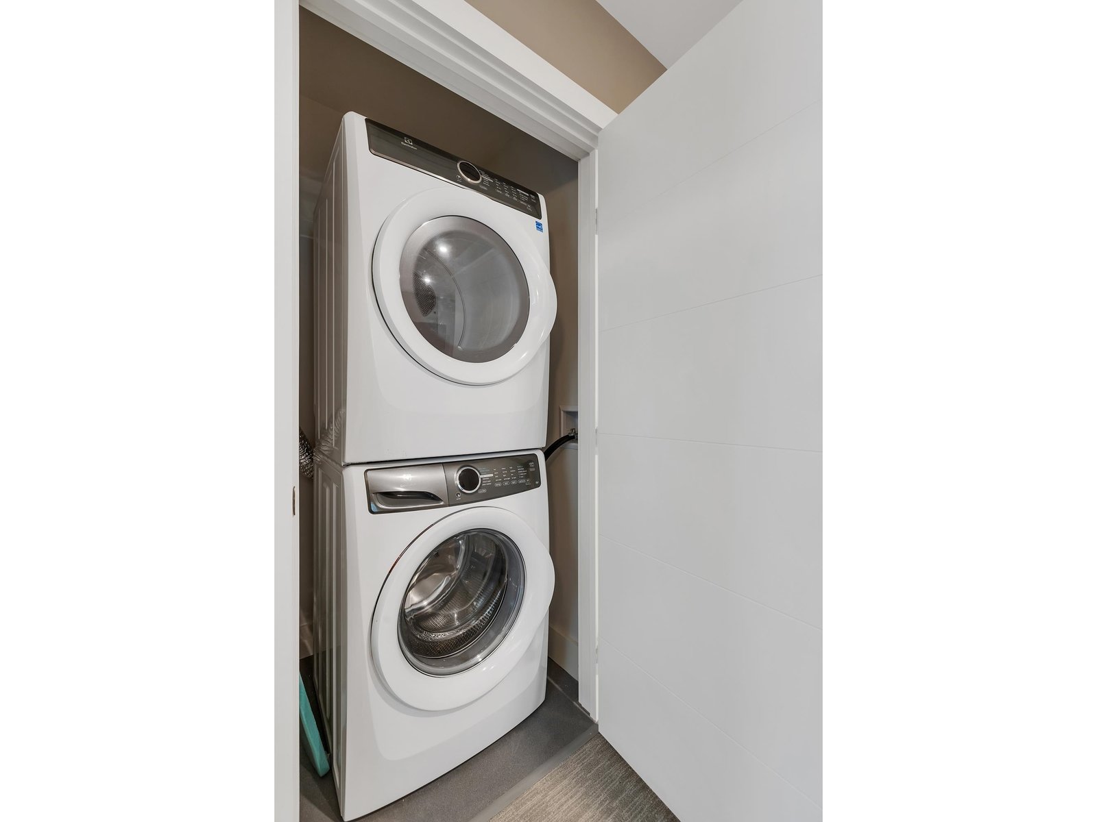 Upstairs Laundry