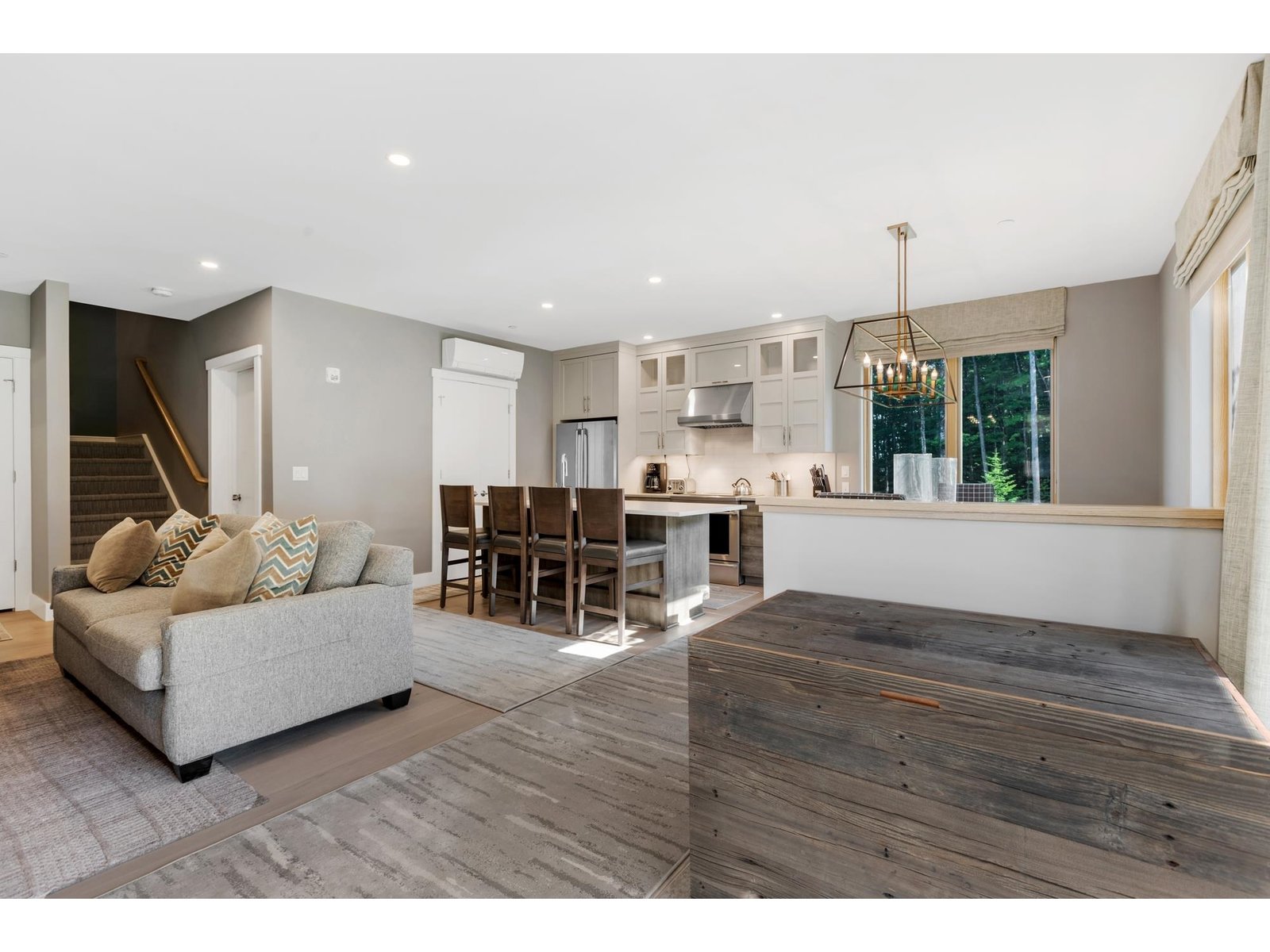 Welcome To The Open Living Concept