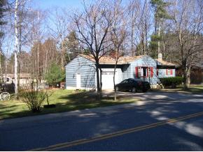 144 Sandhill Rd