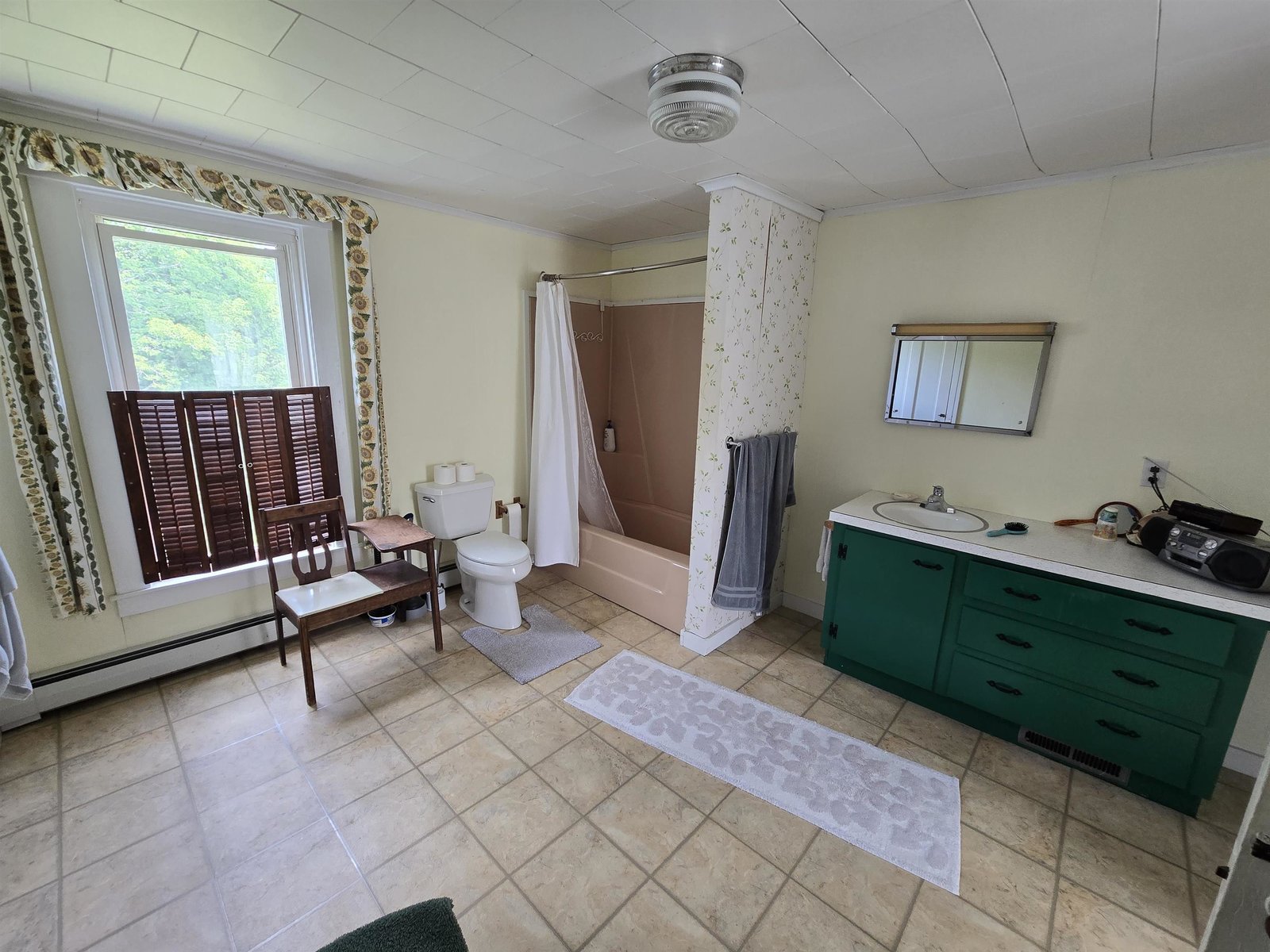 144 West Cobble Hill Road