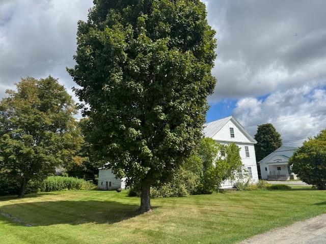 1445 North Craftsbury Road