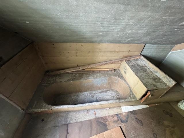 tin bath tub.