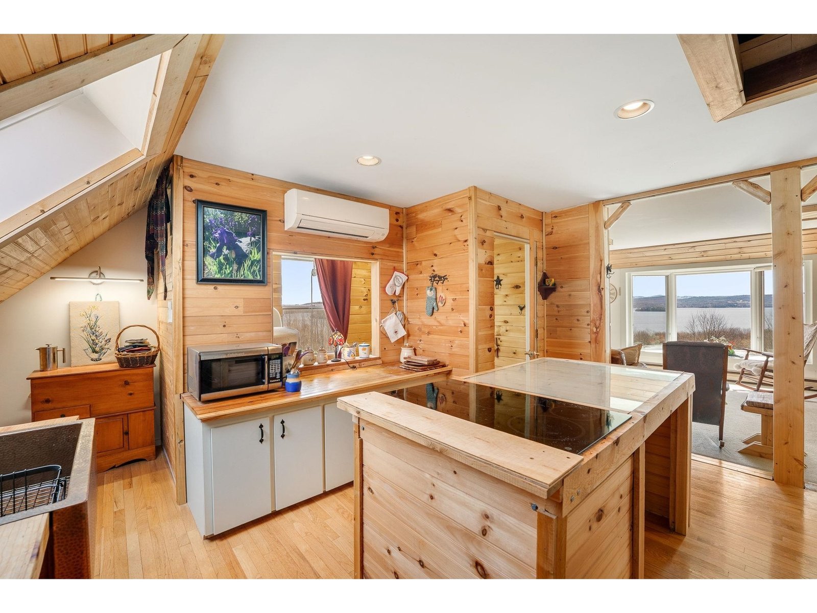 145 Jeffries Road