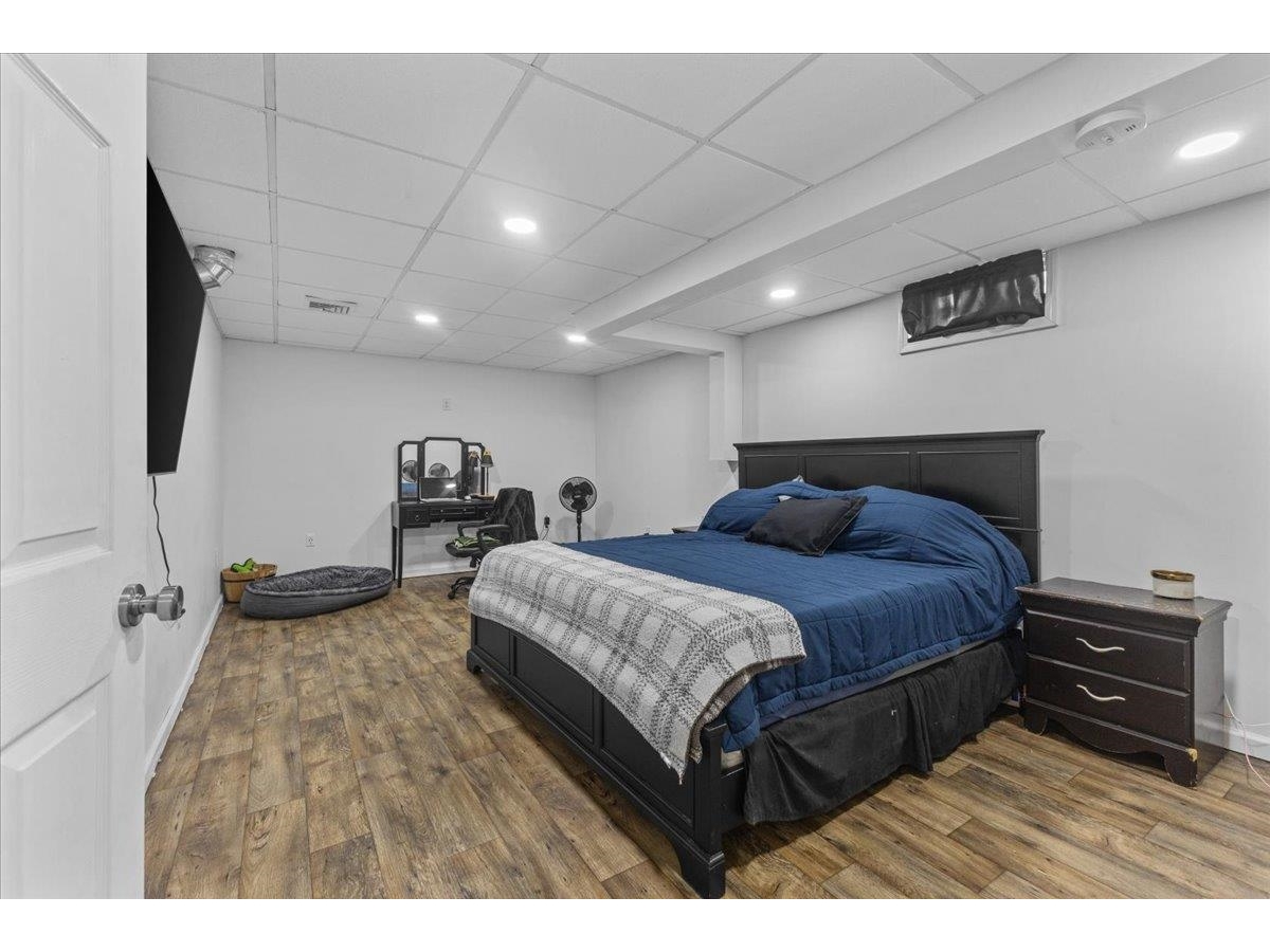 bonus room in basement