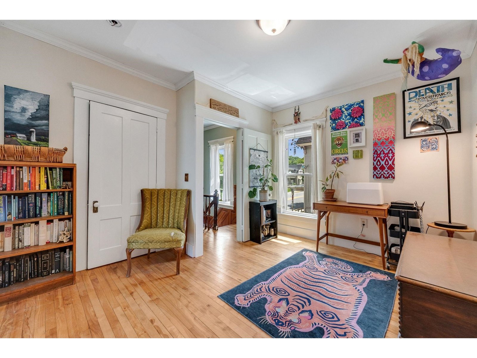 Large room at landing at top of stairs