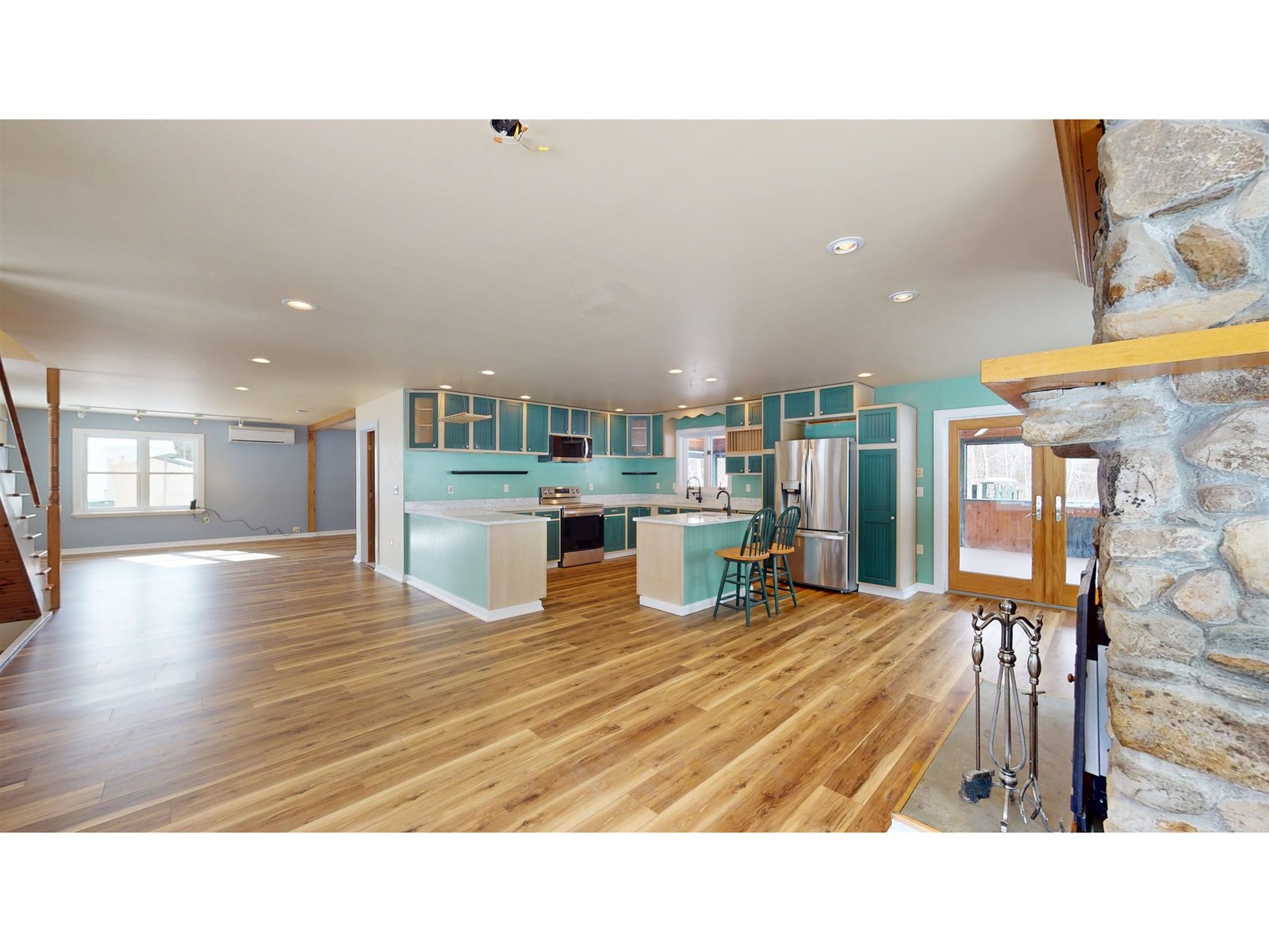 146 Hooker Road