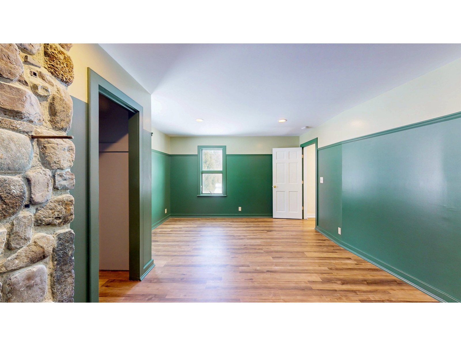 146 Hooker Road