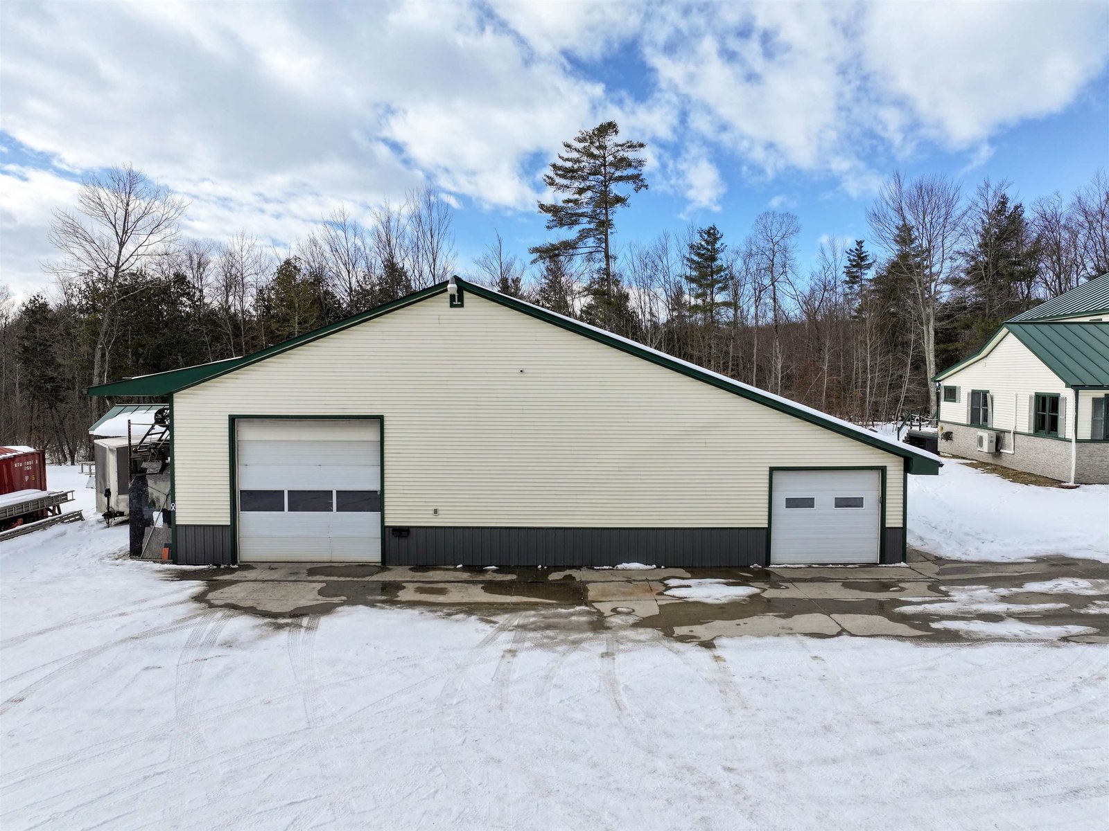 146 Hooker Road