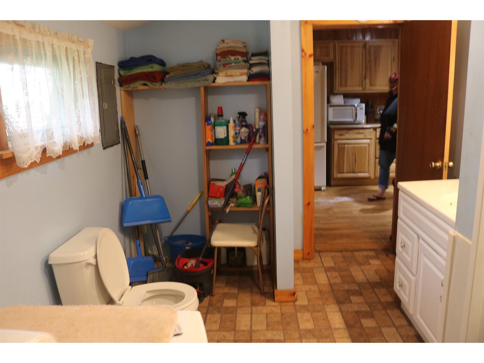 146 Parizo Street