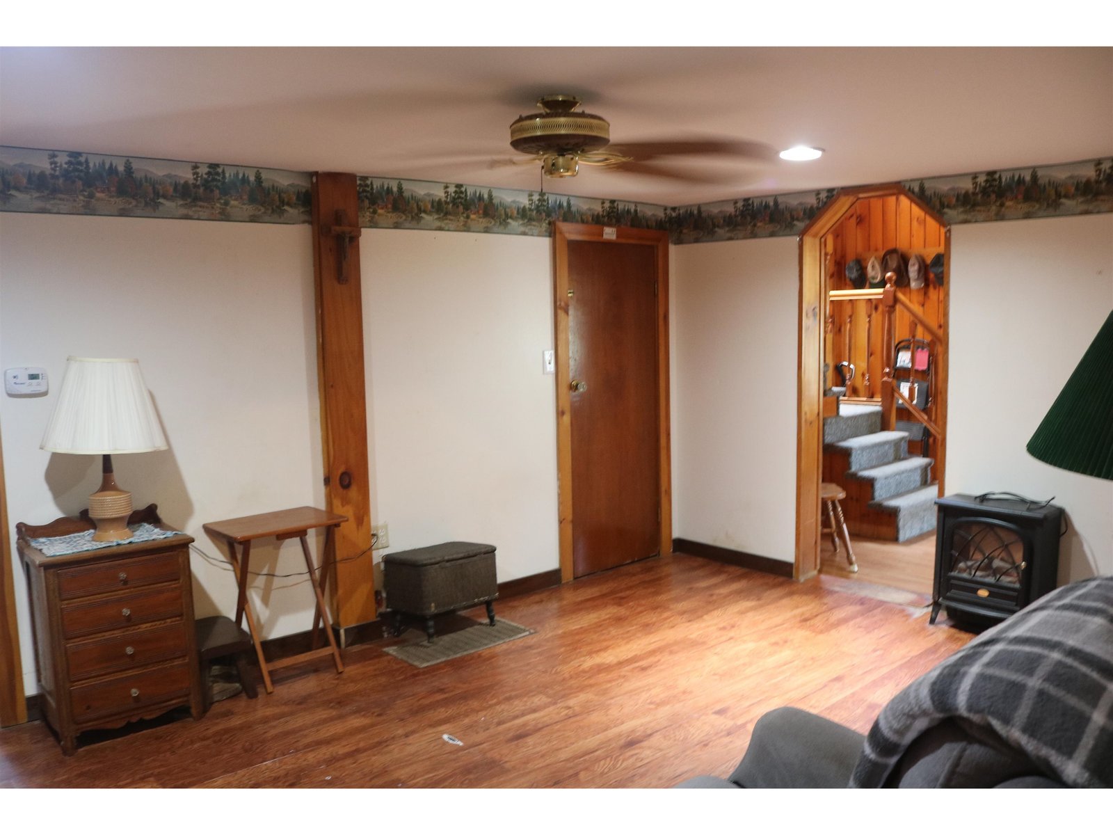 146 Parizo Street