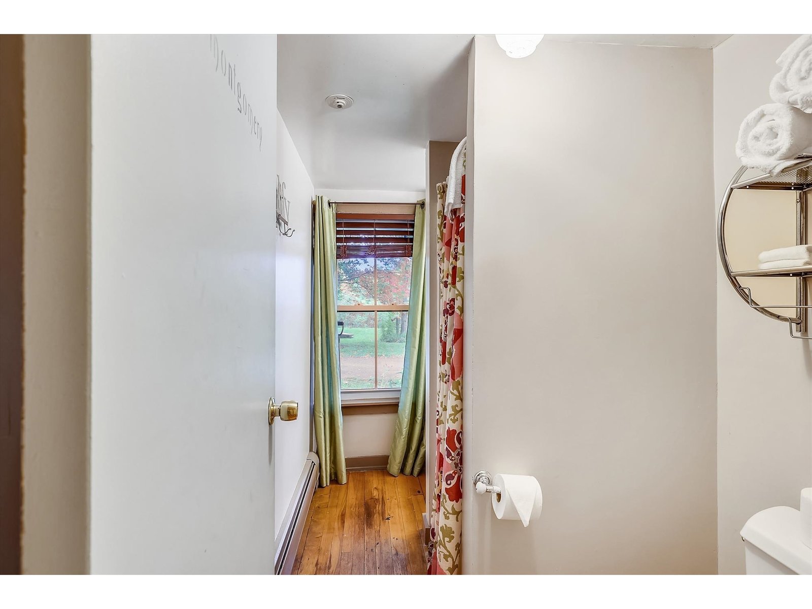 1460 Main Street