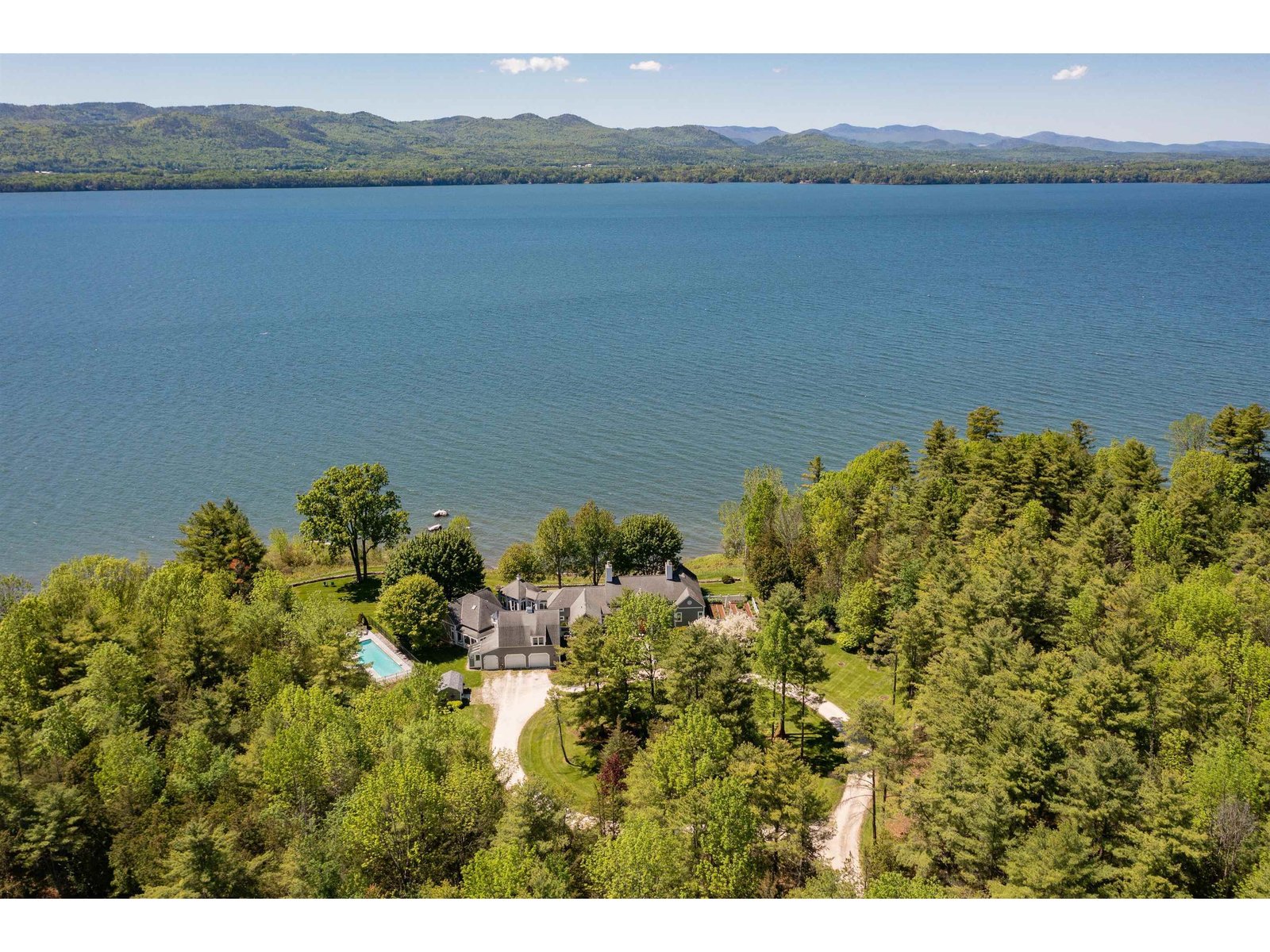 1462 Lake Road