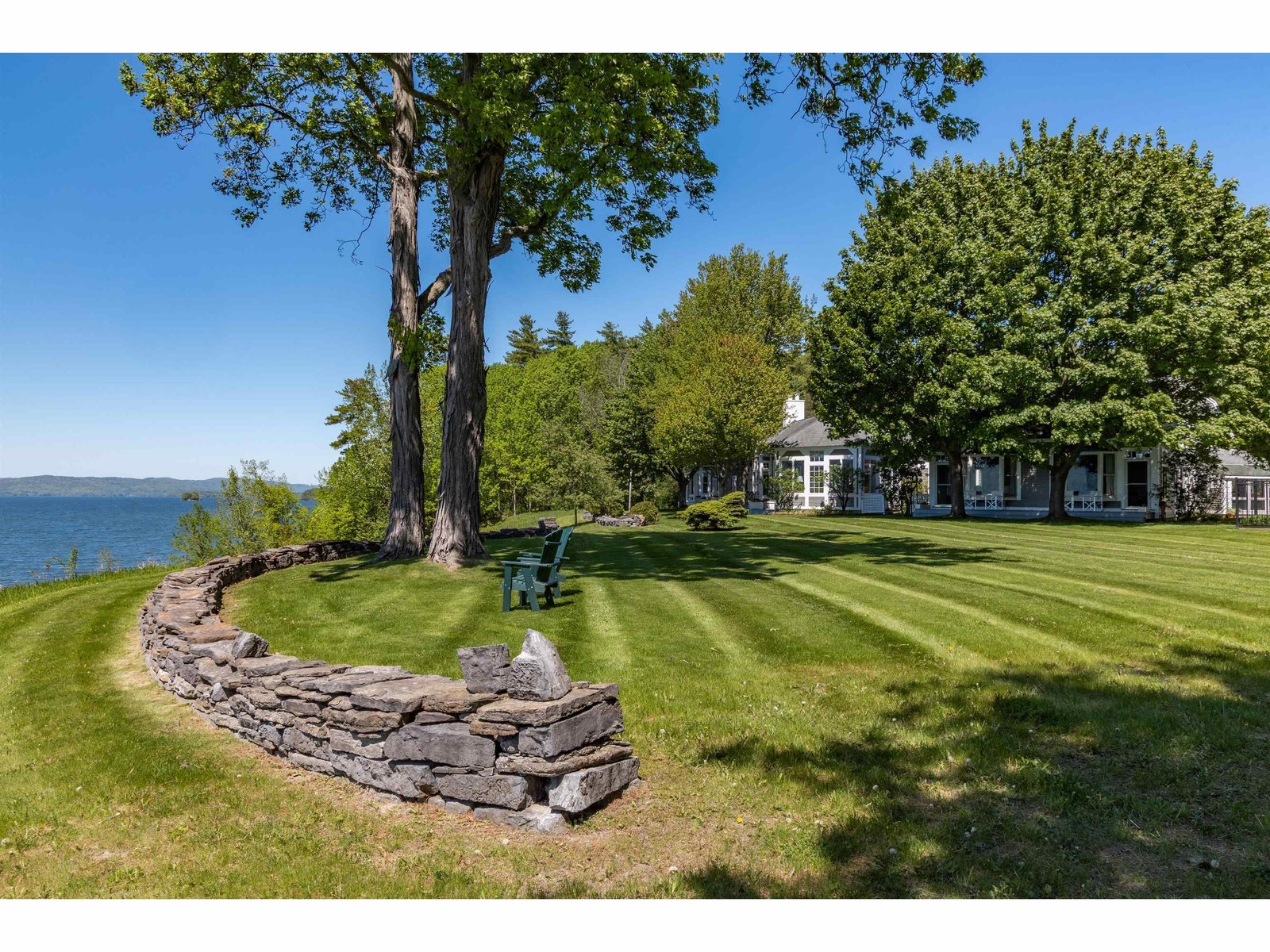 1462 Lake Road