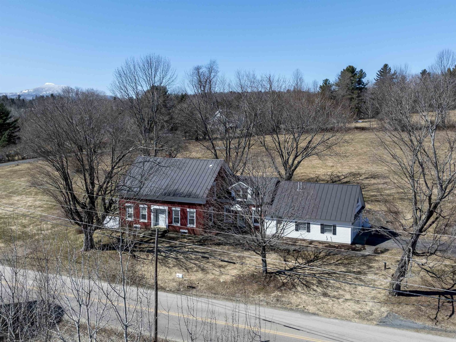 1463 Blush Hill Road