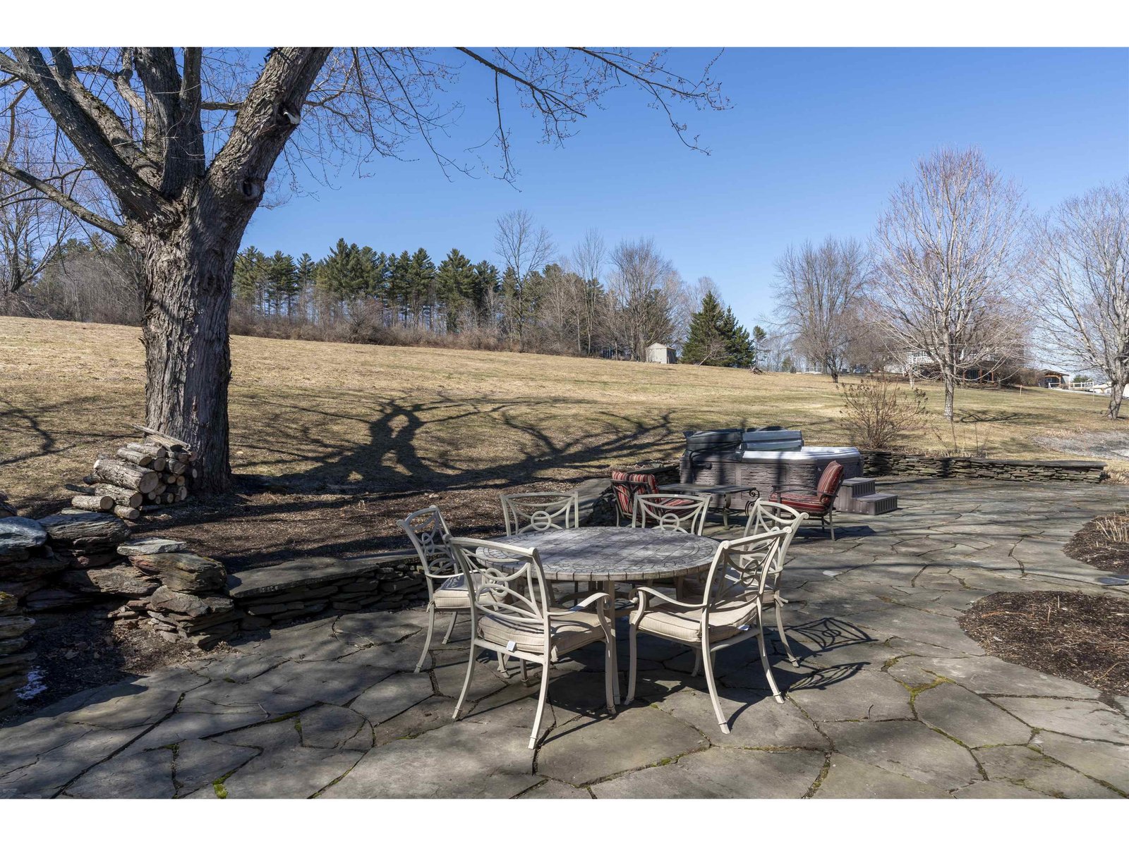 1463 Blush Hill Road