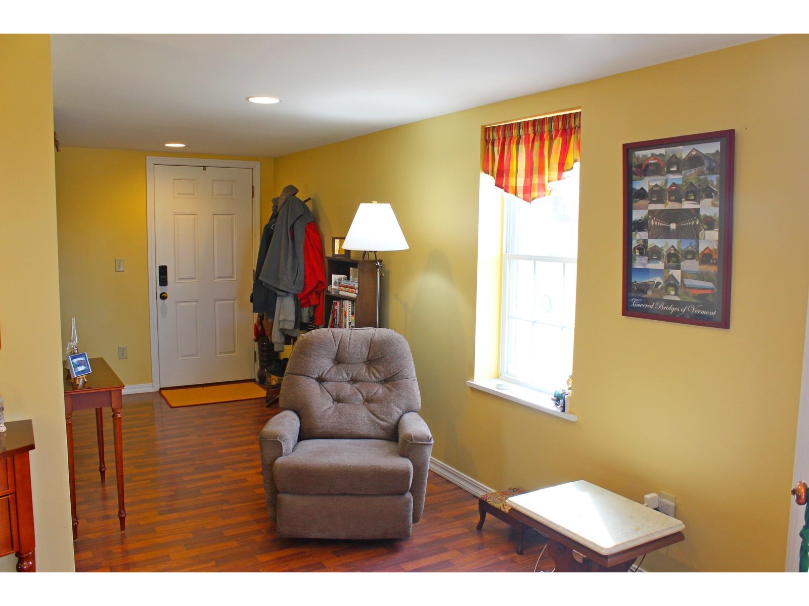 Half Bath 1st fl Unit B