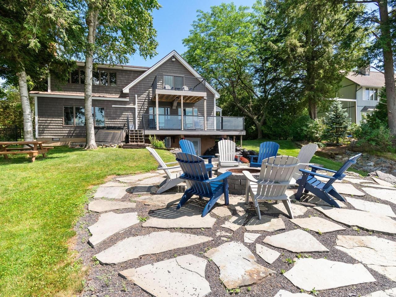 1468 Savage Point Road