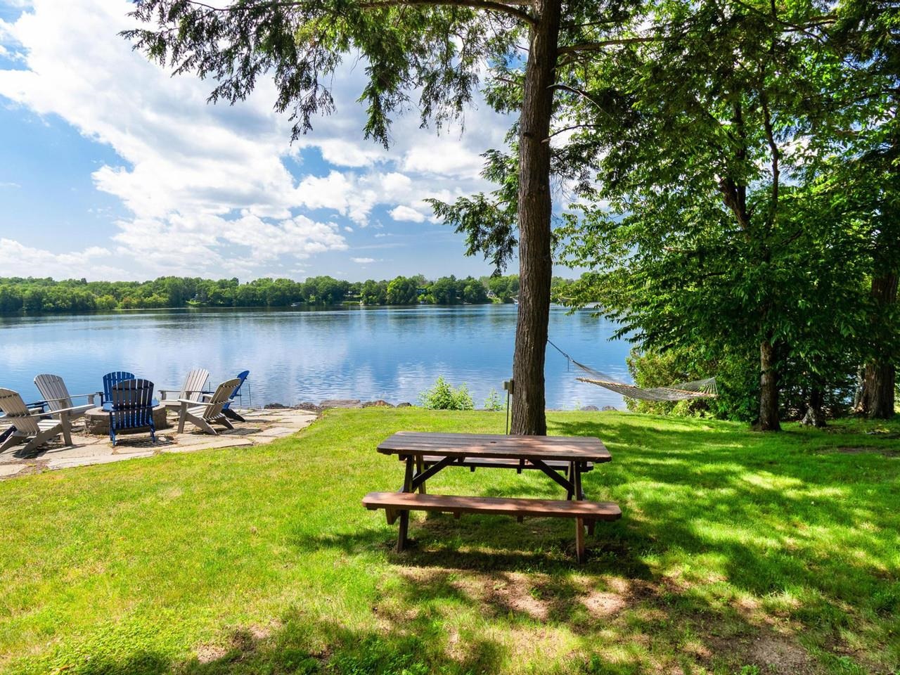 1468 Savage Point Road