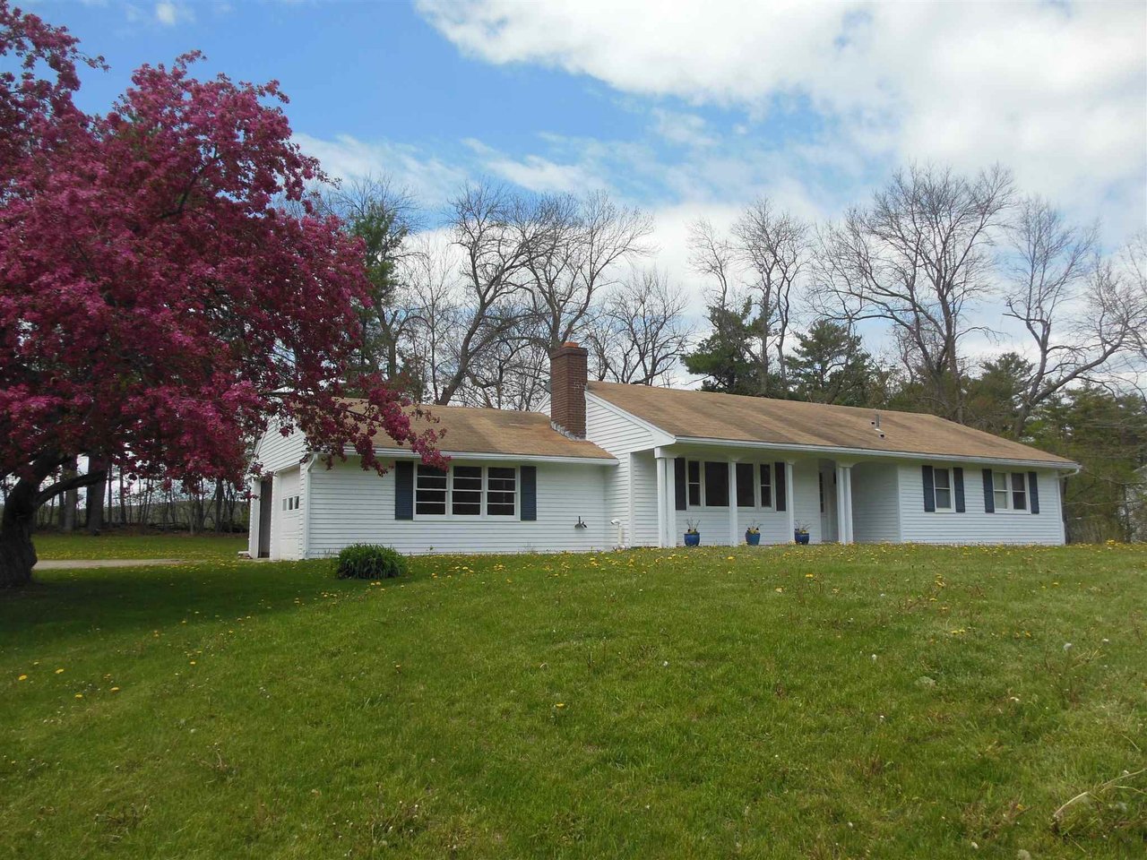 147 Rolling Acres
