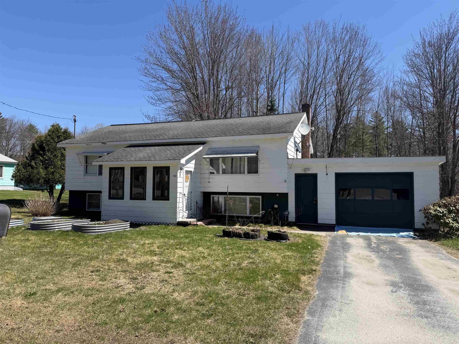 147 South Lunenburg Road