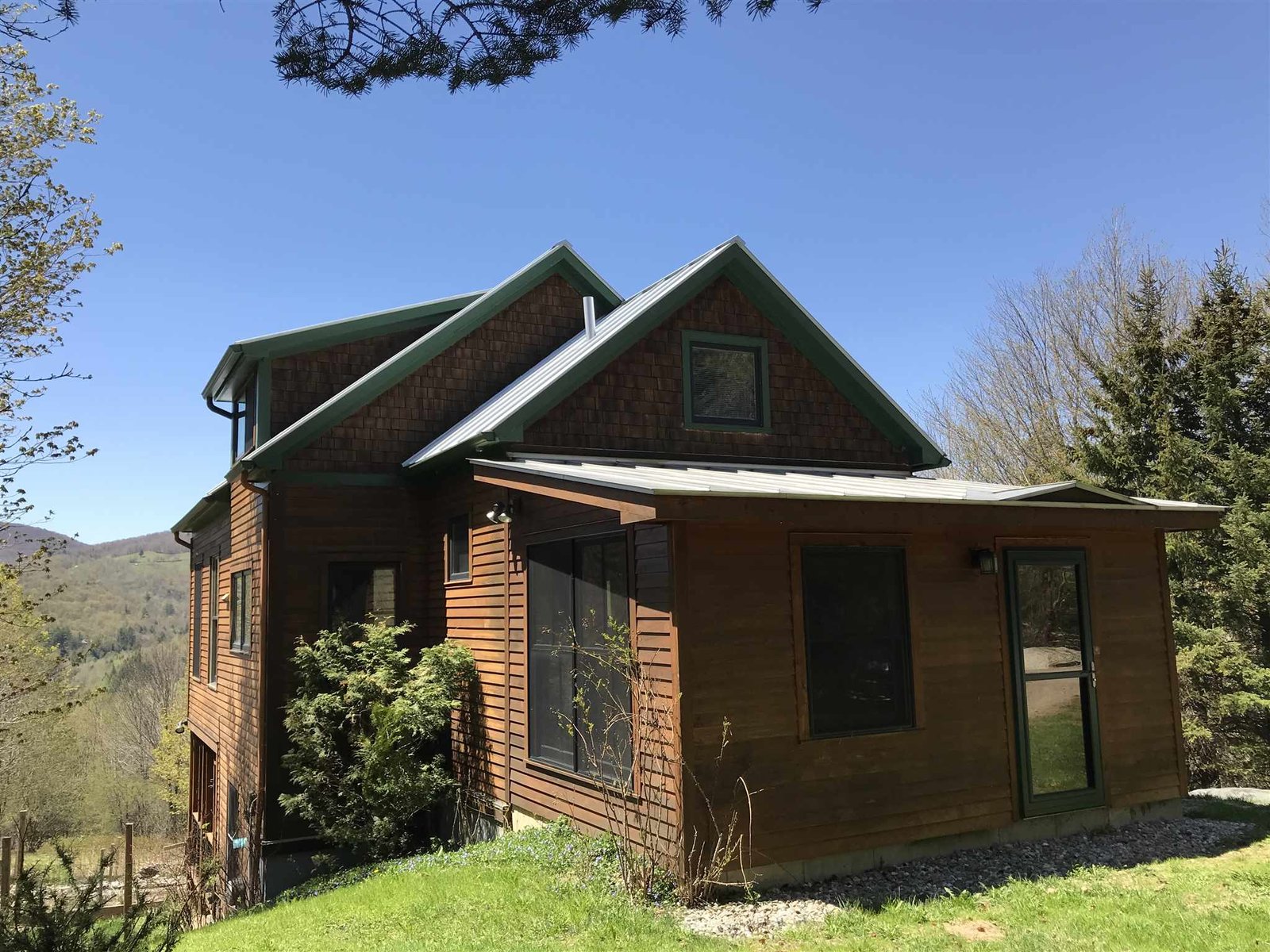 1470 Moody Road