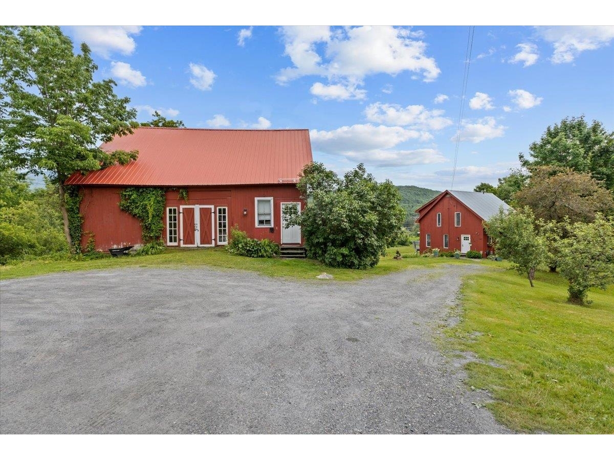 1487 River Road