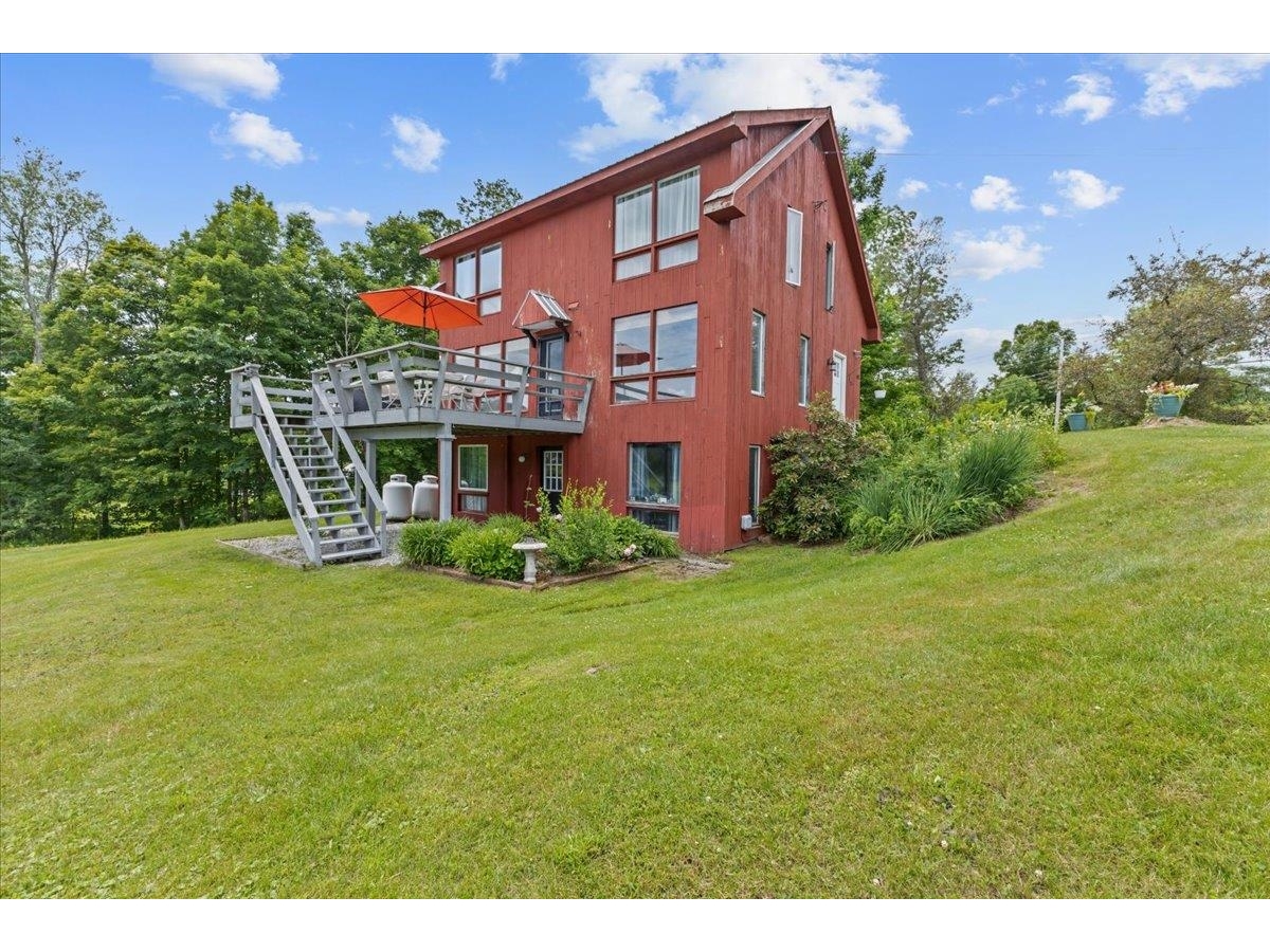 1487 River Road