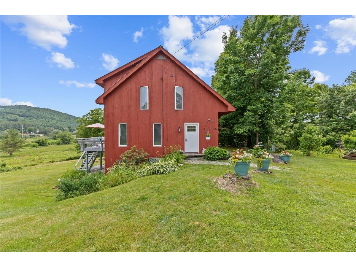 1487 River Road