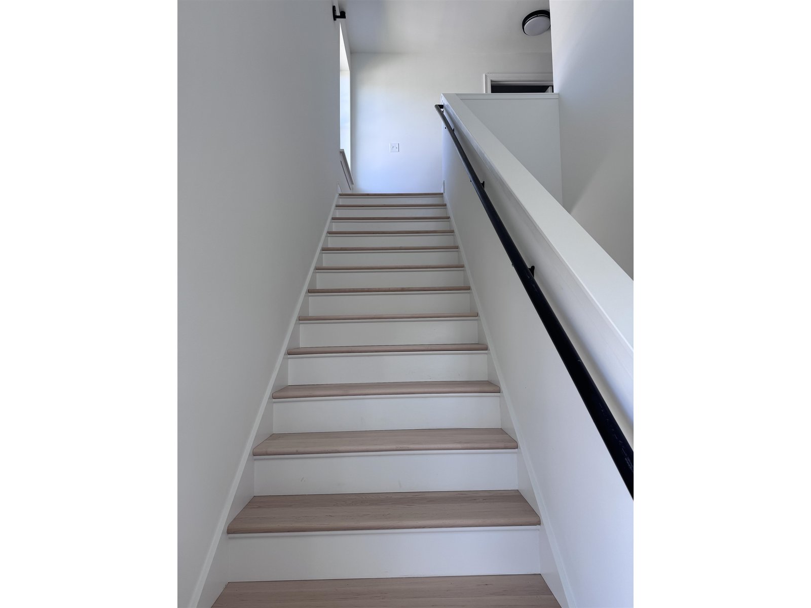 149 Aurora Road