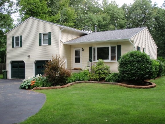 149 Hummingbird  Dr